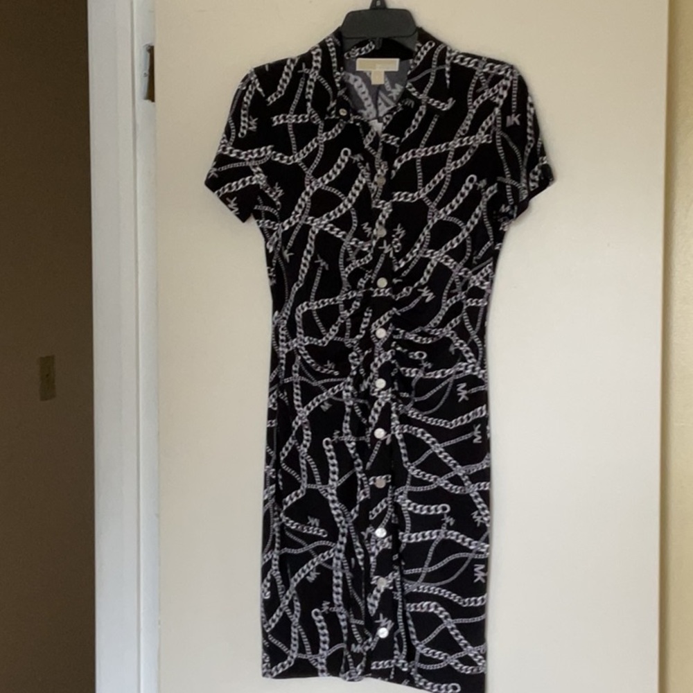 Short sleeve multi colored dress